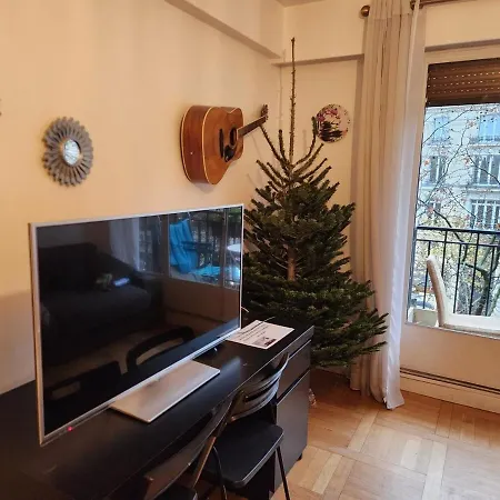 Appartement-next To Alesia Métro Station *