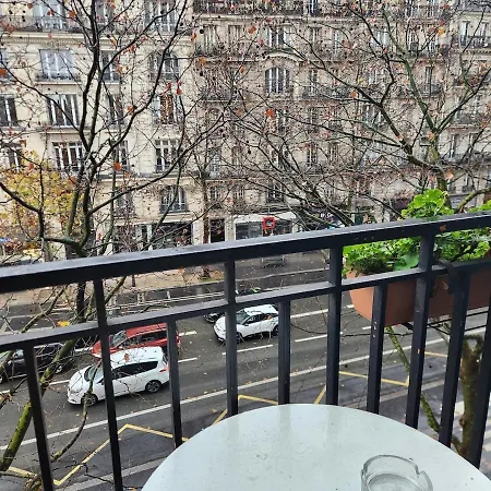 Appartement-next To Alesia Métro Station *
